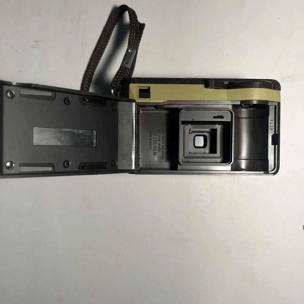 Vintage Kodak Deportiva Camera - Made in Brazil 1970